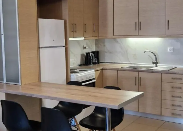 Grey House Apartamento Prínos